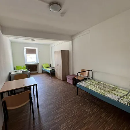 Monteursunterkunft Frieden Homestay